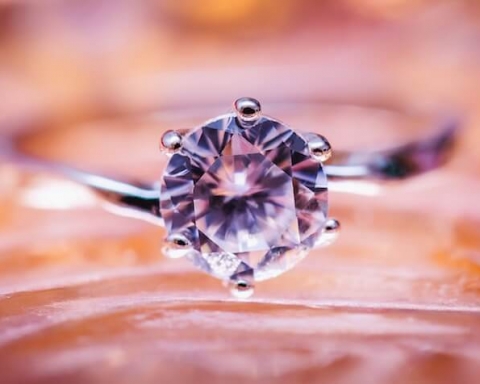 diamond ring