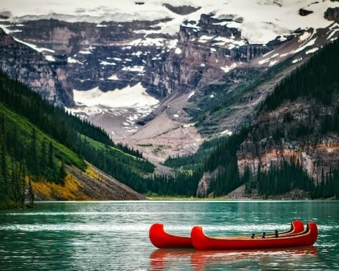 lake louise canada